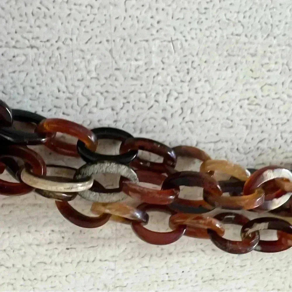 Tortoise Triple Strand Necklace - Picture 6 of 8